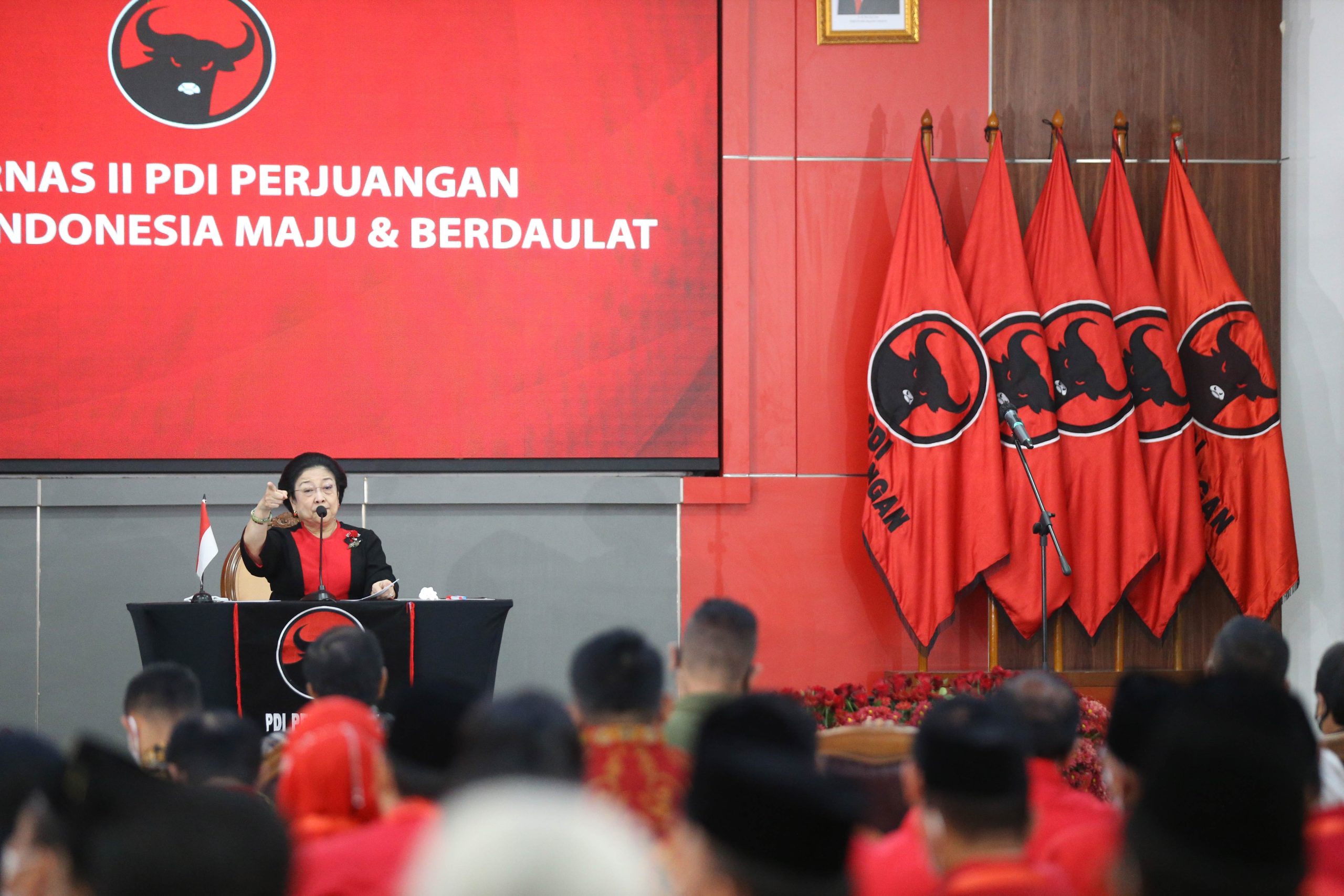 Daftar 8 Parpol Yang Lolos Ke Parlemen Pdip Cetak Hattrick Editorial